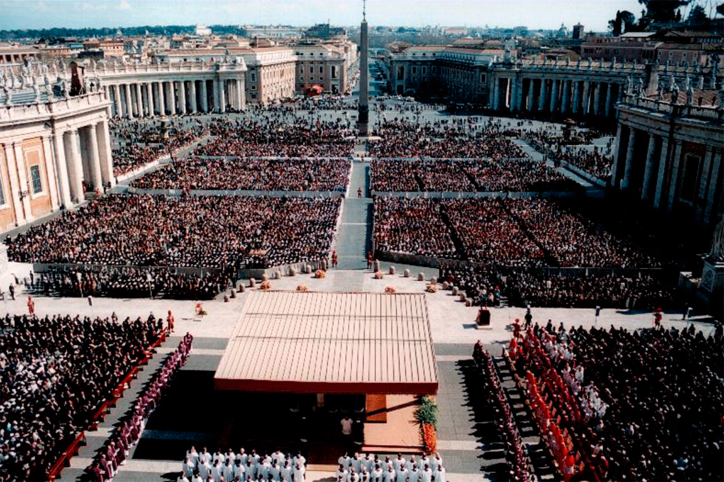 María Teresa y sus Hijas Mártires - Parroquia San Pio X de Algemesí Valencia - Beatificación en la Plaza de San Pedro en el Vaticano