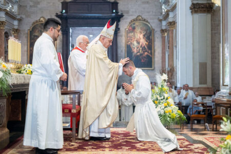 Nuevo presbítero hijo de la parroquia